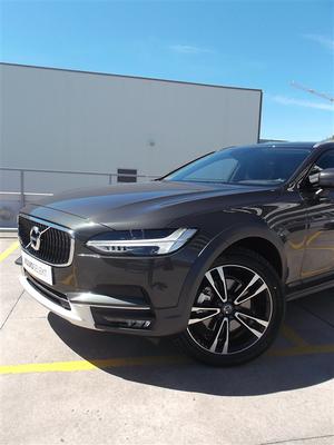  Volvo V90 Cross Country 2.0 D4 Pro AWD Geartronic