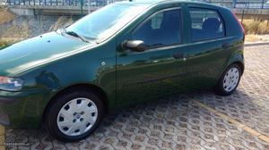 Fiat Punto 1.2 ELX Julho/01 - à venda - Ligeiros