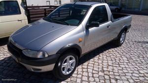 Fiat Strada 1.7 TD Dezembro/00 - à venda - Pick-up/