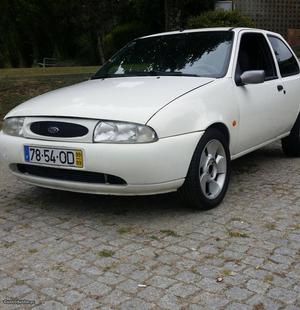 Ford Fiesta 1.8 boss turbo Setembro/99 - à venda -