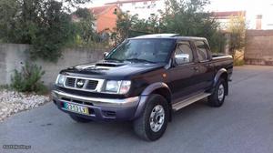 Nissan Navara 2.5 TD Dezembro/98 - à venda - Pick-up/