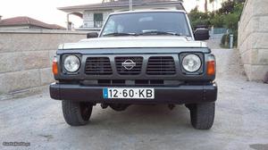 Nissan Patrol gr y60 Janeiro/94 - à venda - Pick-up/