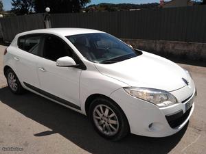 Renault Mégane 1.5 DCI dynamic Agosto/10 - à venda -