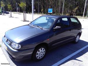 Seat Ibiza Van Fevereiro/97 - à venda - Comerciais / Van,