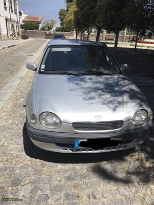 Toyota Corolla 1.4 Janeiro/99 - à venda - Ligeiros