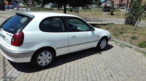 Toyota Corolla 2.0 com abs Dezembro/98 - à venda - Ligeiros