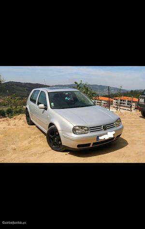 VW Golf IV PD 90cv Abril/98 - à venda - Ligeiros