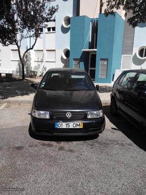 VW Polo pólo 16v Novembro/99 - à venda - Ligeiros