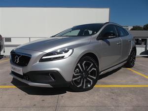  Volvo V40 Cross Country 2.0 Dcv Plus Geartronic
