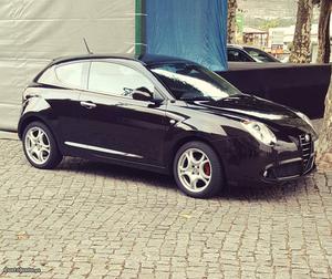 Alfa Romeo Mito 1.3JTD sportexecutiv Novembro/13 - à venda