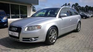 Audi A4 Avant 2.0TDI SLine Fevereiro/06 - à venda -