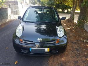 Nissan Micra 1.0 Março/03 - à venda - Ligeiros