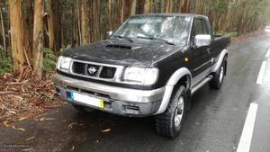 Nissan Navara 4x4 Novembro/98 - à venda - Pick-up/