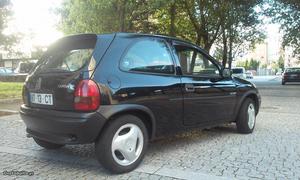 Opel Corsa B 1.5 TD SPORT 5 Lug Junho/93 - à venda -