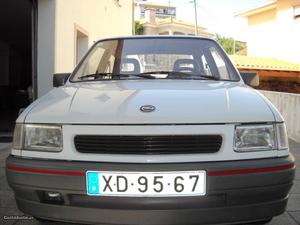 Opel Corsa swing 1.0 Julho/91 - à venda - Ligeiros