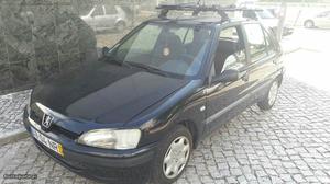 Peugeot  Setembro/99 - à venda - Ligeiros