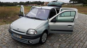 Renault Clio 1.2 Como novo ! Janeiro/00 - à venda -