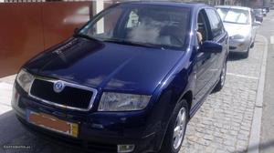 Skoda Fabia V - Elegance Abril/00 - à venda -