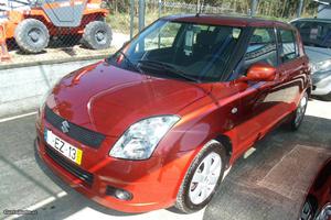 Suzuki Swift 1.3 com 70 mil km Dezembro/07 - à venda -