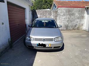 VW Golf Iv Julho/02 - à venda - Ligeiros Passageiros, Porto