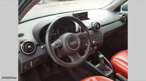 Audi A1 S-line Dezembro/12 - à venda - Ligeiros
