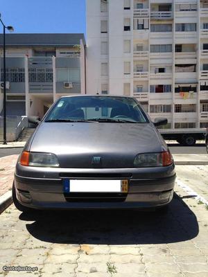 Fiat Punto 55 Abril/98 - à venda - Ligeiros Passageiros,