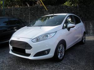 Ford Fiesta 1.0 TI- VCT Tita. Junho/15 - à venda - Ligeiros