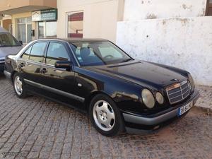 Mercedes-Benz E 290 Aceito Troca Abril/97 - à venda -