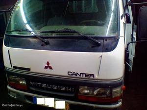 Mitsubishi Canter FE534 DID Abril/05 - à venda - Pick-up/