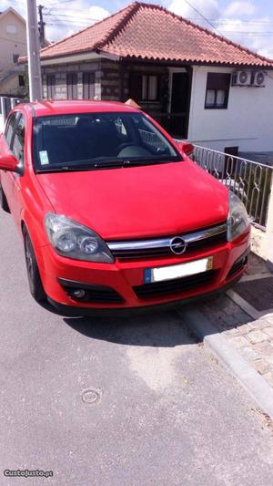 Opel Astra Cosmos Fevereiro/06 - à venda - Ligeiros