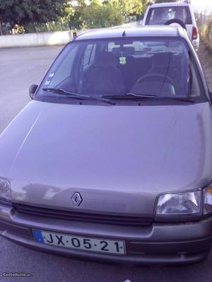 Renault Clio clio a gasolina Março/93 - à venda - Ligeiros