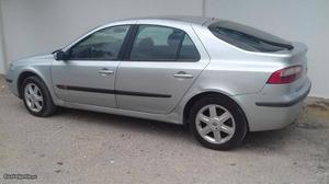 Renault Laguna 1.6 Privilege 110 CV Julho/02 - à venda -