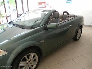 Renault Mégane cabrio1.9 dci 120 CV Junho/05 - à venda -