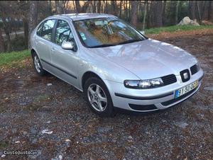 Seat Leon 1.4 Novembro/00 - à venda - Ligeiros Passageiros,