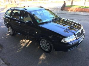 Skoda Octavia 1.9TDI Julho/03 - à venda - Ligeiros