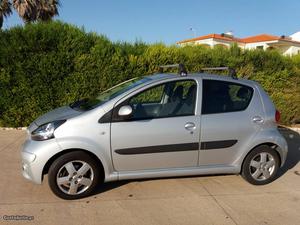 Toyota Aygo 1.0 Multipack Sport Janeiro/07 - à venda -