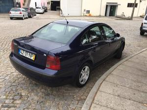 VW Passat 1.9 tdi 110 cv aceito retoma higline Junho/99 - à