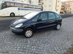 Citroën Picasso GPL Novembro/01 - à venda - Ligeiros