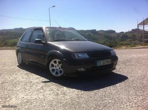 Citroën Saxo 1.4i VTS Sport Dezembro/98 - à venda -