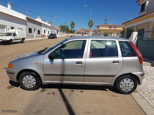 Fiat Punto 55 Novembro/97 - à venda - Ligeiros Passageiros,