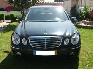  Mercedes-Benz Classe E E 220 CDi Elegance 220 CDi