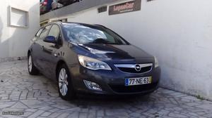 Opel Astra Sport tourer execut. Setembro/12 - à venda -