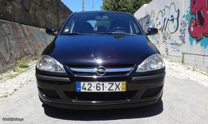 Opel Corsa 1.3 cdti Maio/05 - à venda - Ligeiros