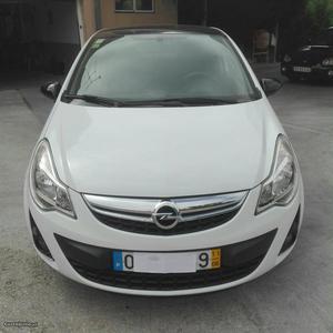 Opel Corsa 3 portas Junho/11 - à venda - Ligeiros