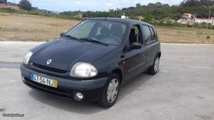 Renault Clio II 1.2 Maio/99 - à venda - Ligeiros