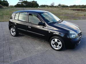 Renault Clio V impecável Setembro/03 - à venda -