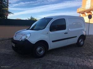 Renault Kangoo confort Setembro/11 - à venda - Comerciais /