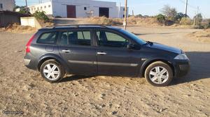 Renault Mégane 1.5 dci Janeiro/05 - à venda - Ligeiros