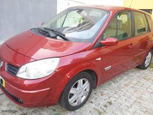 Renault Scénic 1.5 dci Junho/04 - à venda - Monovolume /