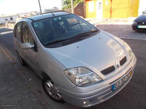 Renault Scénic v gpl Março/02 - à venda -